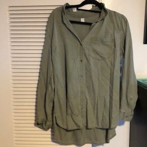 Army green long sleeve shirt